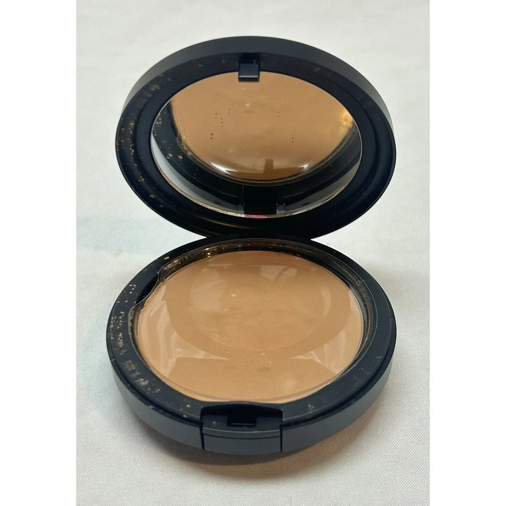 Mac Studio Fix Powder Plus Foundation NW40